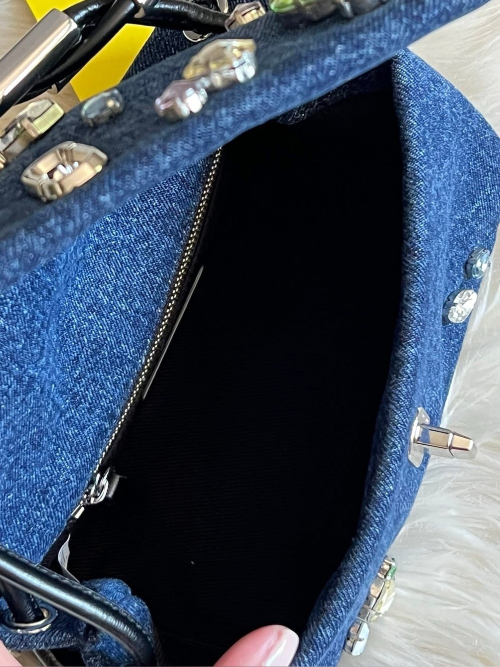 2P5HSC050H03 - Marc Jacobs The Gem Denim Mini Dual Bag - Picture 12 of 15